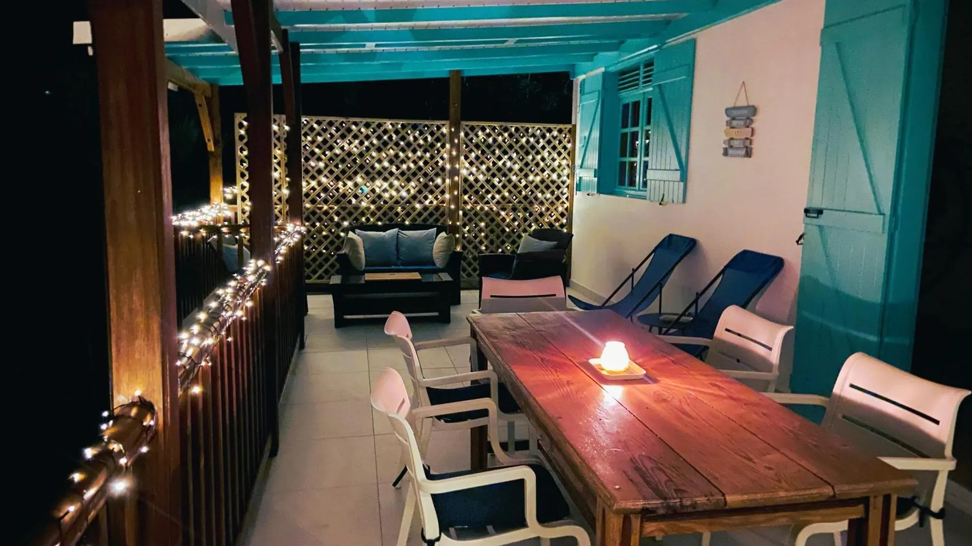 Daire Espace Harmonie Vue Mer Deshaies Guadeloupe